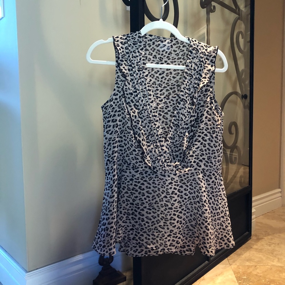 Cheetah print cabi sleeveless blouse